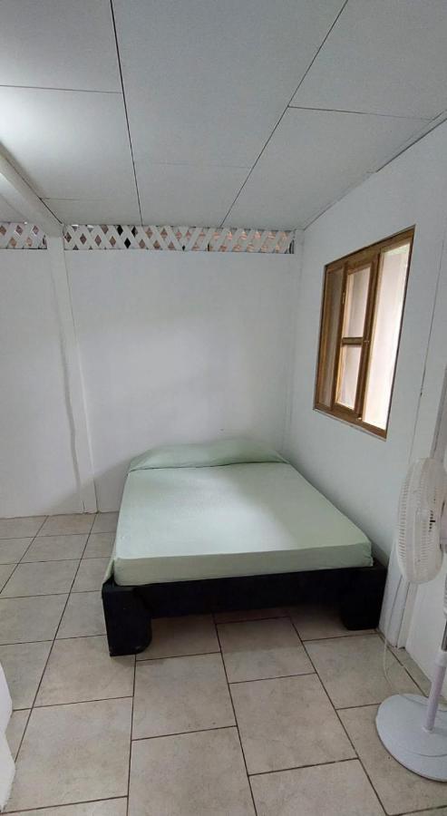 Hotel Mar Caribe Pv Puerto Viejo de Talamanca Esterno foto