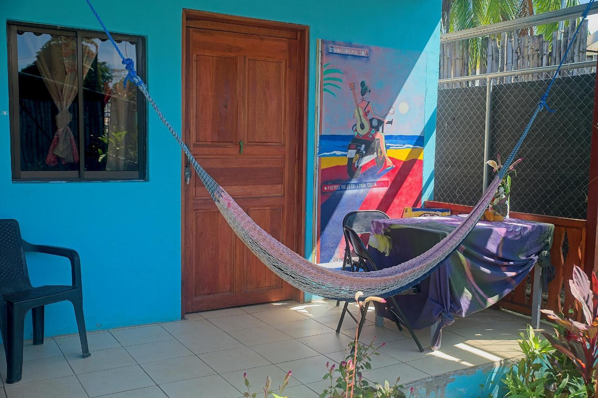 Hotel Mar Caribe Pv Puerto Viejo de Talamanca Esterno foto