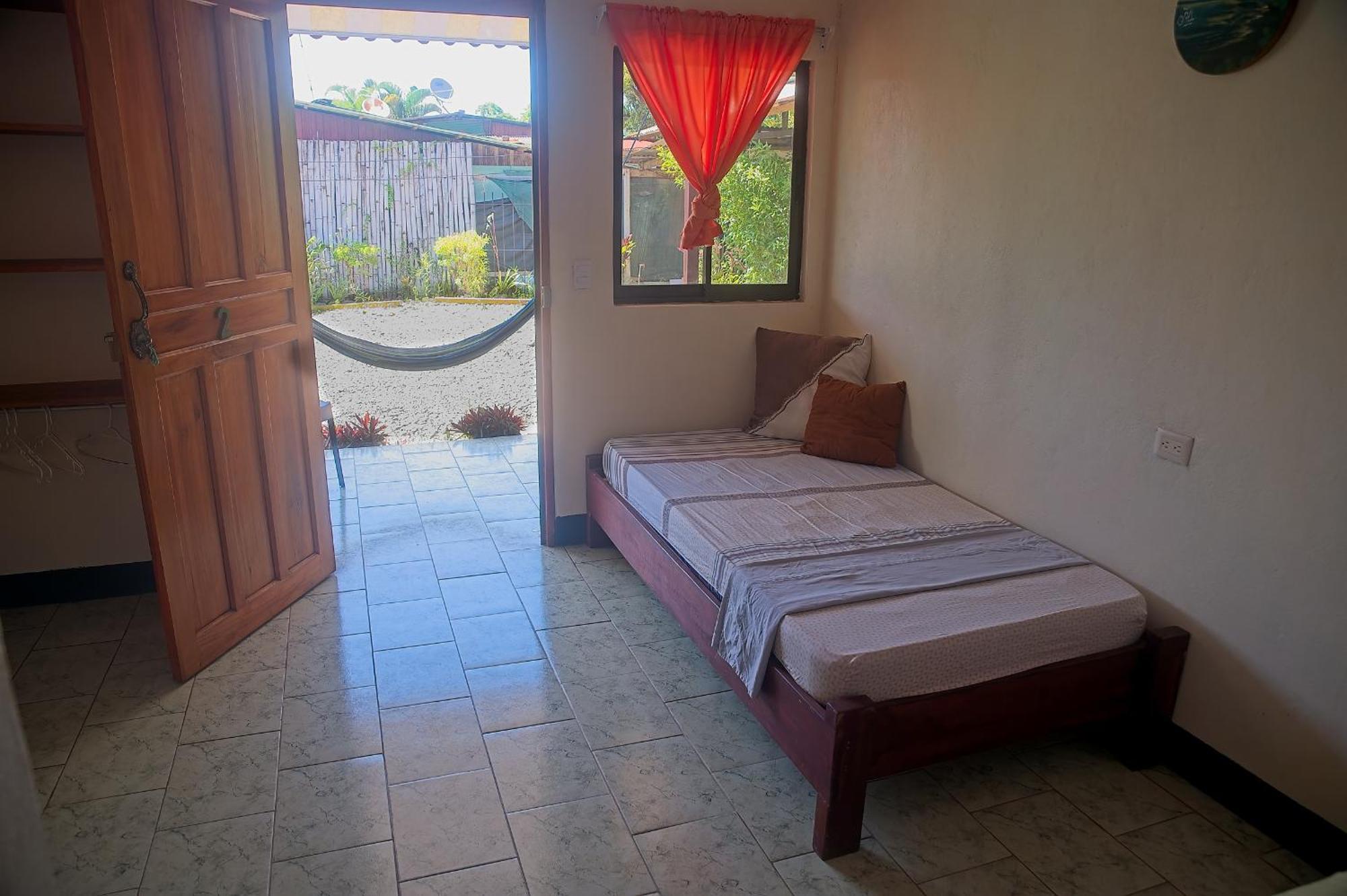 Hotel Mar Caribe Pv Puerto Viejo de Talamanca Esterno foto
